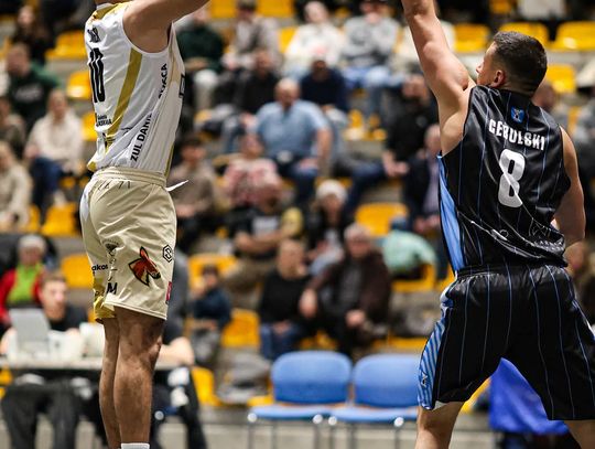 Kangoo Basket w przedświątecznym starciu