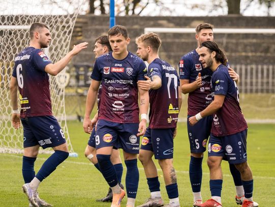 Piłkarze Warty listopad otworzą meczem z MKS-em Kluczbork