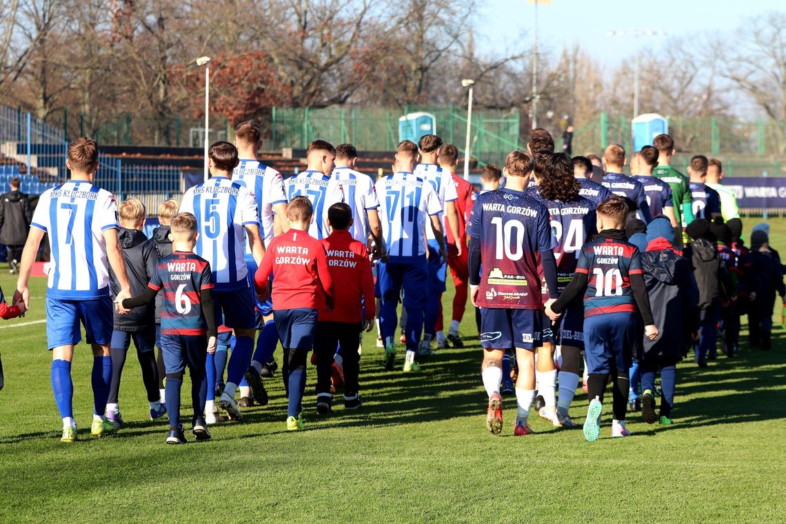 Piłkarze Warty dobijają do półmetka sezonu Piłkarze Warty dobijają do półmetka sezonu