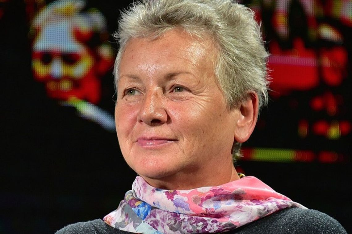 SPOTKANIE Z PANIĄ PROFESOR MONIKĄ PŁATEK SPOTKANIE Z PANIĄ PROFESOR MONIKĄ PŁATEK
