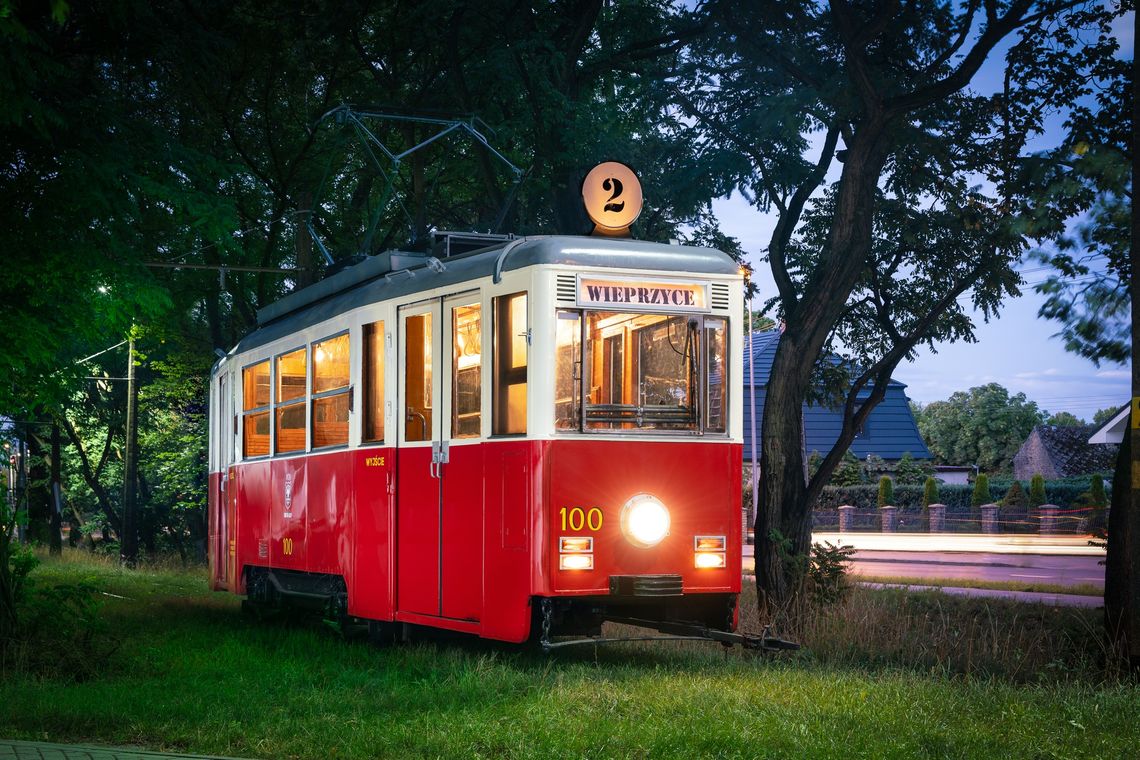 Zabytkowy tramwaj na gorzowskich szynach